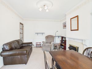 Sitting Room- click for photo gallery